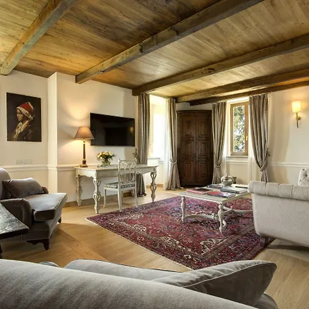 Le Calvane Hotel