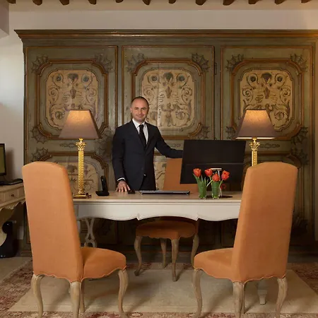 Le Calvane Hotel
